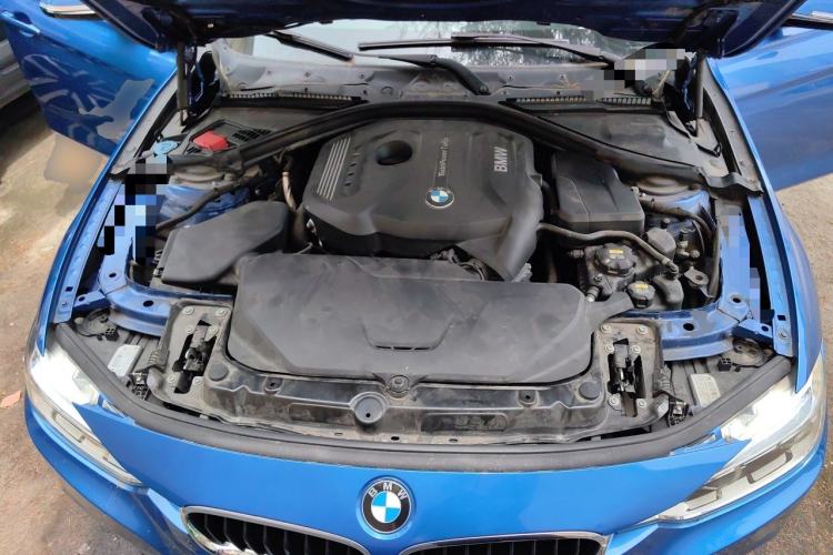 Used BMW 3 Series 2019 320Li M Sport Package Engine Bay