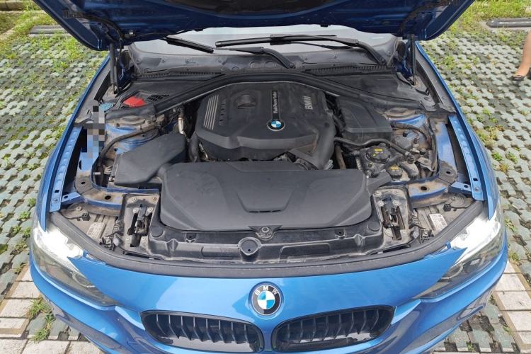 Used BMW 3 Series 2019 320Li M Sport Night Edition Engine Bay