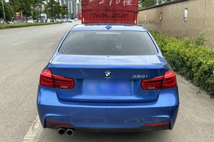 Used BMW 3 Series 2019 320i M Sport Package Exterior 12