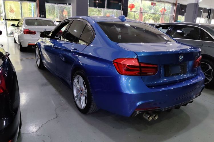 Used BMW 3 Series 2019 320i M Sport Package Exterior 2