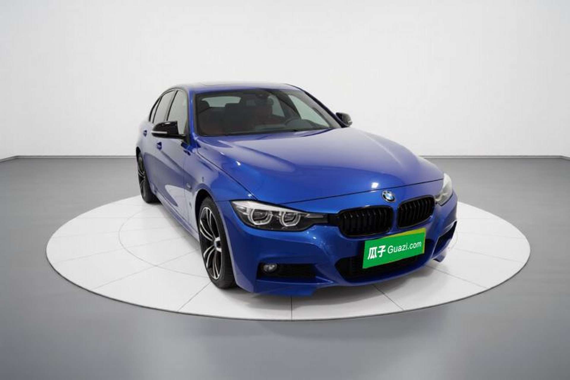 Used BMW 3 Series 2019 320i M Sport Night Edition Exterior 2