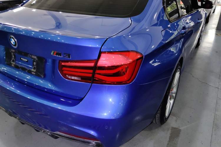 Used BMW 3 Series 2019 320i M Sport Package Exterior 3