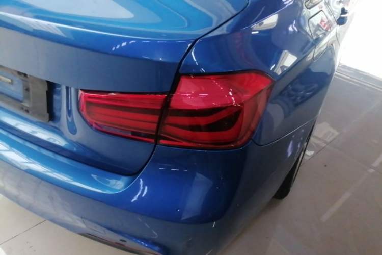 Used BMW 3 Series 2019 320Li M Sport Package Exterior 3
