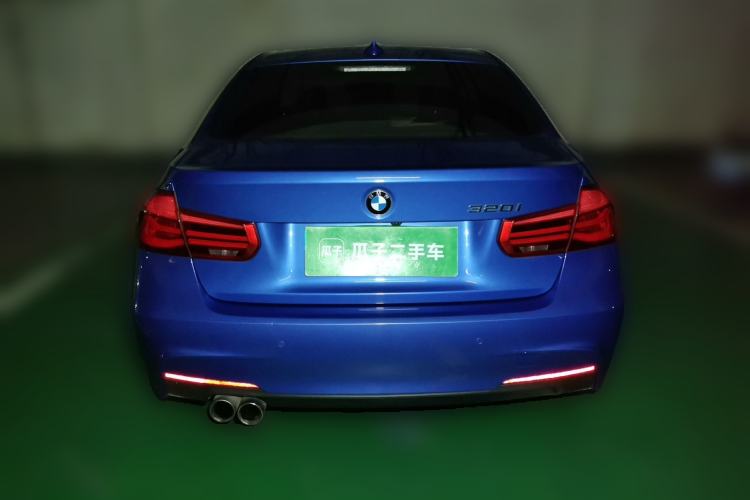Used BMW 3 Series 2019 320i M Sport Package Exterior 4
