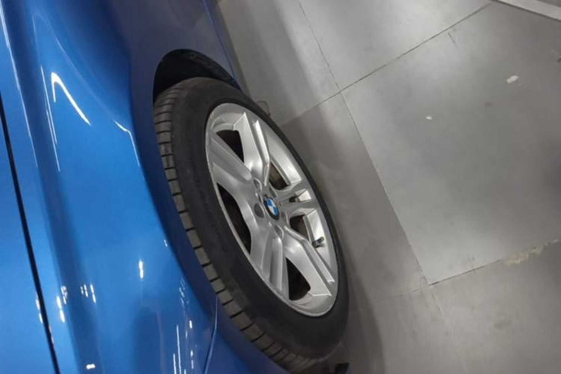 Used BMW 3 Series 2019 320i M Sport Package Exterior 4