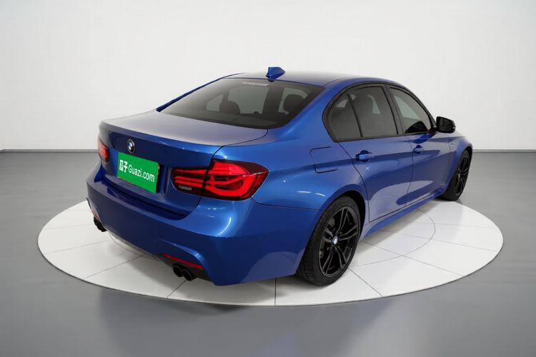 Used BMW 3 Series 2019 320i M Sport Night Edition Exterior 5