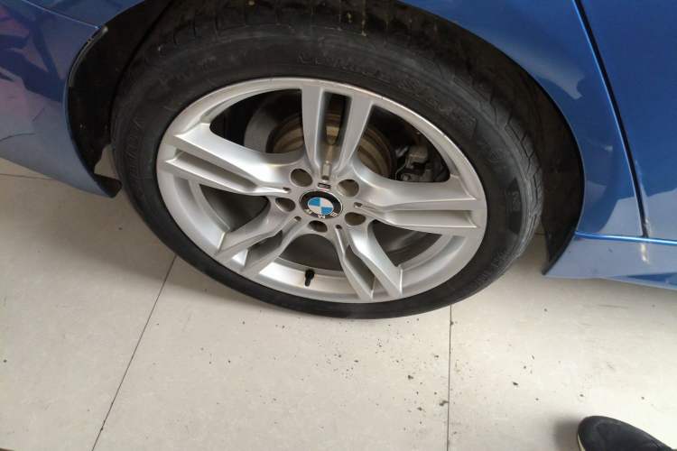Used BMW 3 Series 2019 320Li M Sport Package Exterior 8
