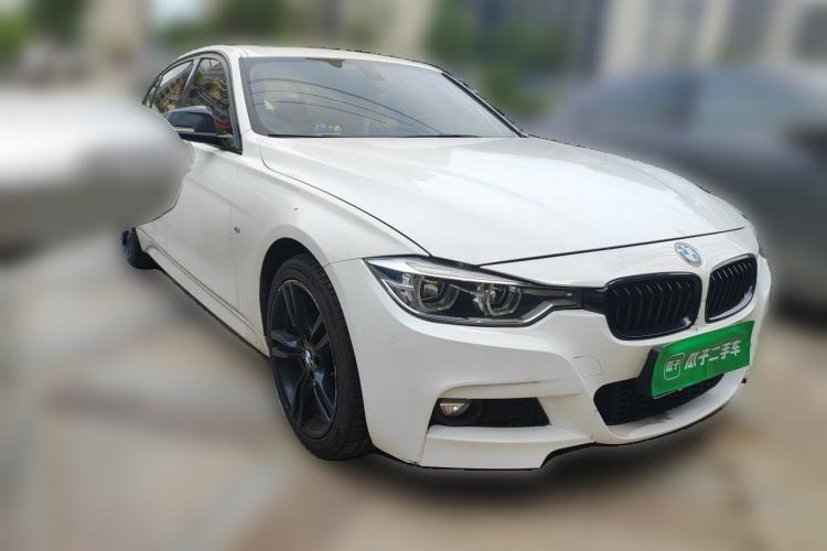 Used BMW 3 Series 2019 320Li M Luxury Package Front Right 45 Deg