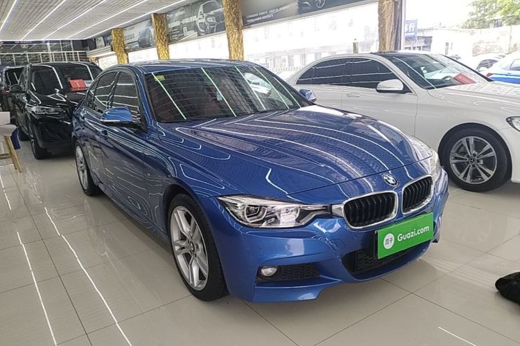 Used BMW 3 Series 2019 320i M Sport Package Front Right 45 Deg