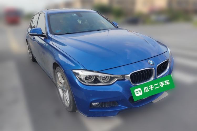 Used BMW 3 Series 2019 320Li M Sport Package Front Right 45 Deg