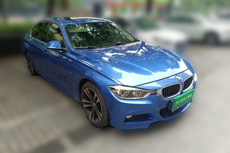 Used BMW 3 Series 2019 320Li M Sport Package Front Right 45 Deg