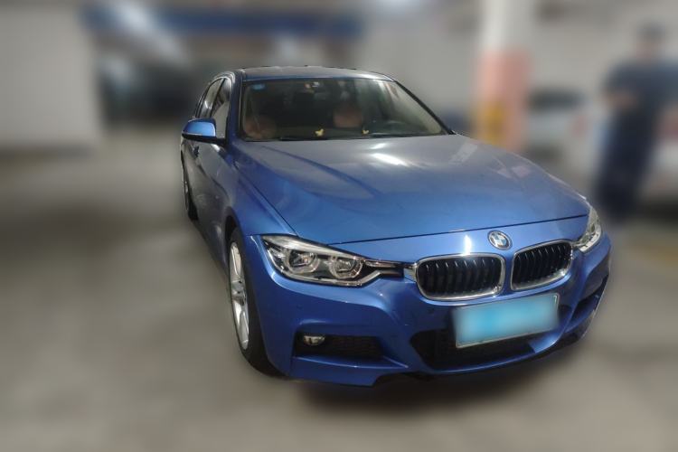 Used BMW 3 Series 2019 320Li M Sport Package Front Right 45 Deg