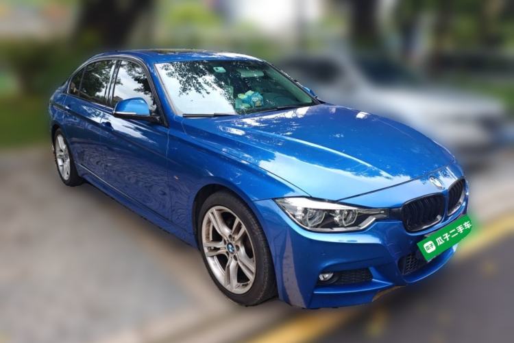 Used BMW 3 Series 2019 320Li M Sport Package Front Right 45 Deg