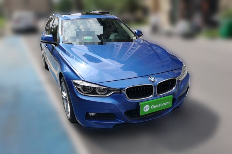Used BMW 3 Series 2019 320Li M Sport Package Front Right 45 Deg