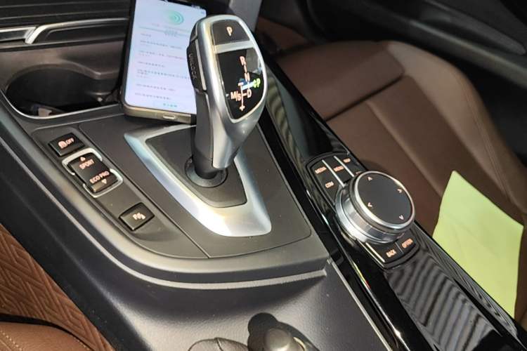 Used BMW 3 Series 2019 320Li M Sport Package Gear Lever