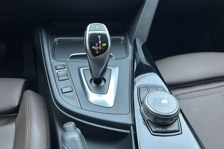 Used BMW 3 Series 2019 320Li M Sport Package Gear Lever