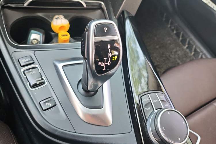 Used BMW 3 Series 2019 320Li M Sport Package Gear Lever