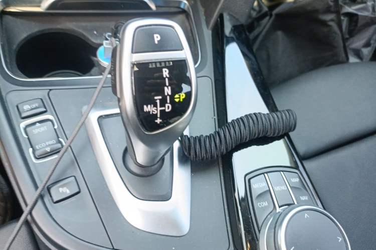Used BMW 3 Series 2019 320Li M Sport Package Gear Lever