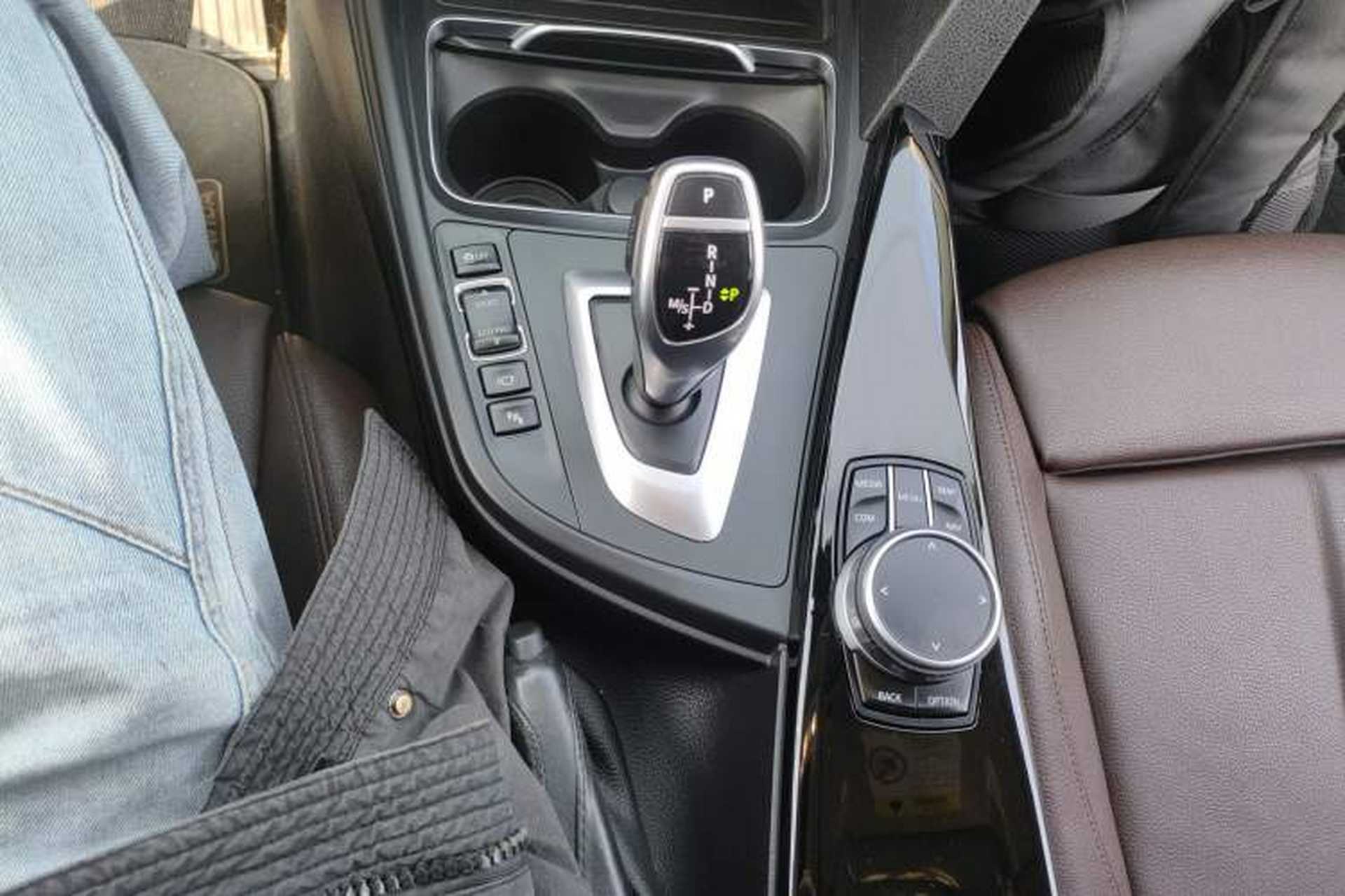 Used BMW 3 Series 2019 320Li M Sport Package Gear Lever