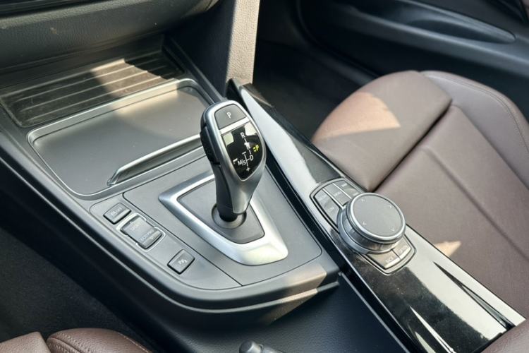 Used BMW 3 Series 2019 320Li M Sport Package Gear Lever