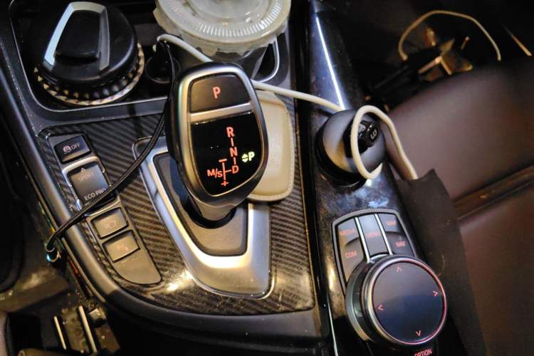 Used BMW 3 Series 2019 320Li M Sport Night Edition Gear Lever