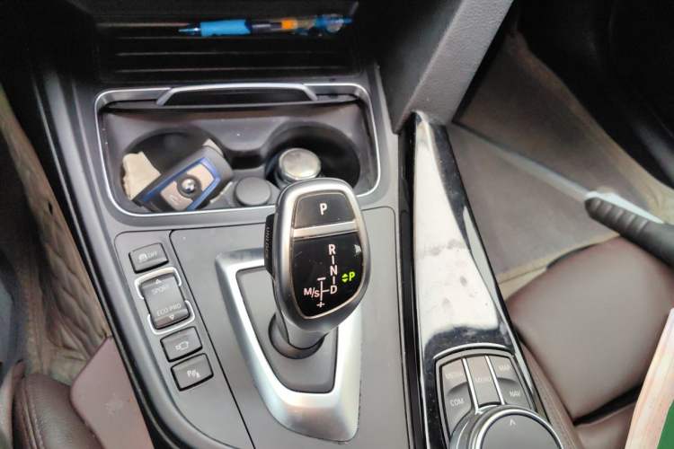 Used BMW 3 Series 2019 320Li M Sport Package Gear Lever