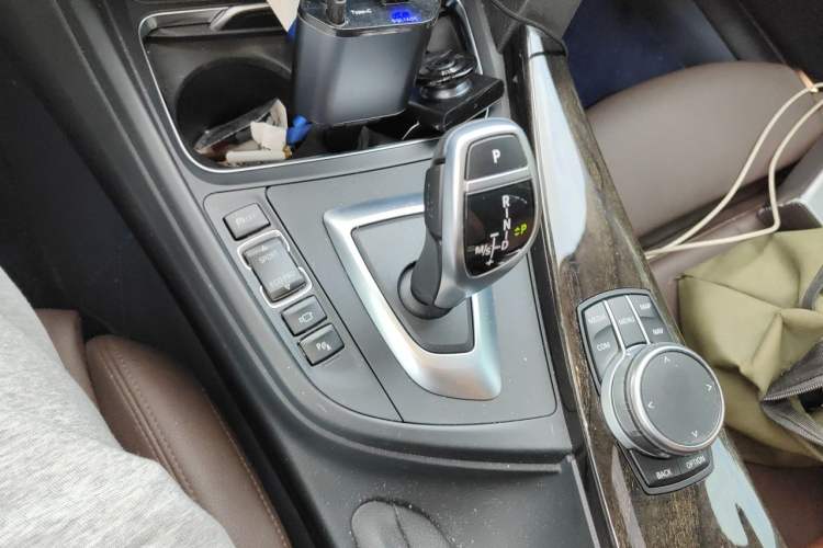 Used BMW 3 Series 2019 320Li M Sport Night Edition Gear Lever