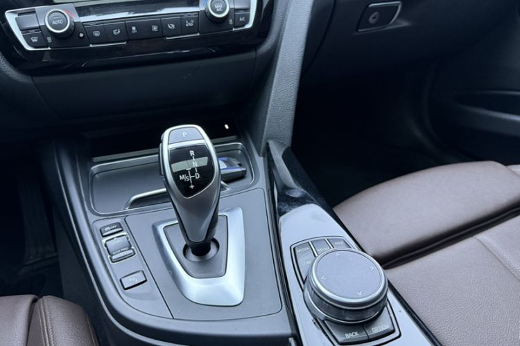 Used BMW 3 Series 2019 320Li M Sport Package Gear Lever
