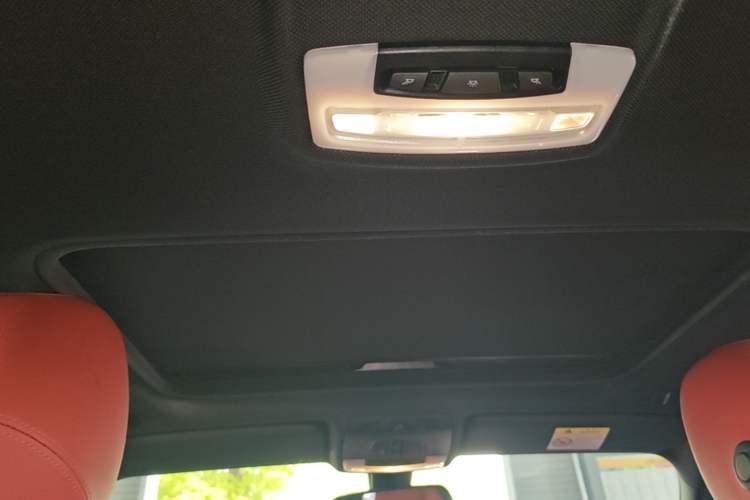 Used BMW 3 Series 2019 320i M Sport Package Headliner