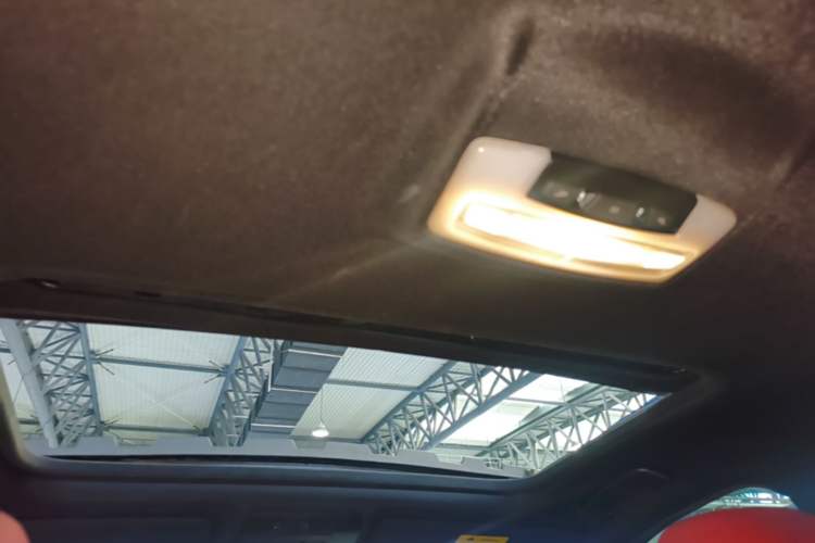 Used BMW 3 Series 2019 320i M Sport Package Headliner