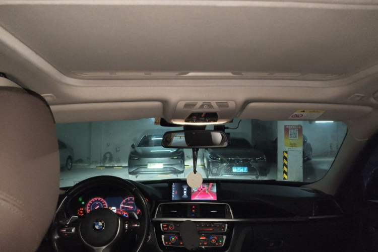 Used BMW 3 Series 2019 320Li M Sport Package Headliner