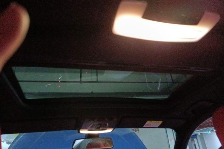 Used BMW 3 Series 2019 320i M Sport Night Edition Headliner