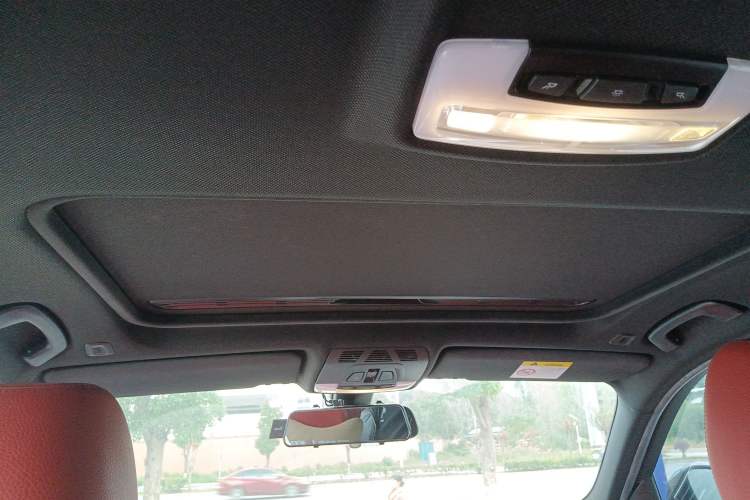 Used BMW 3 Series 2019 320i M Sport Package Headliner