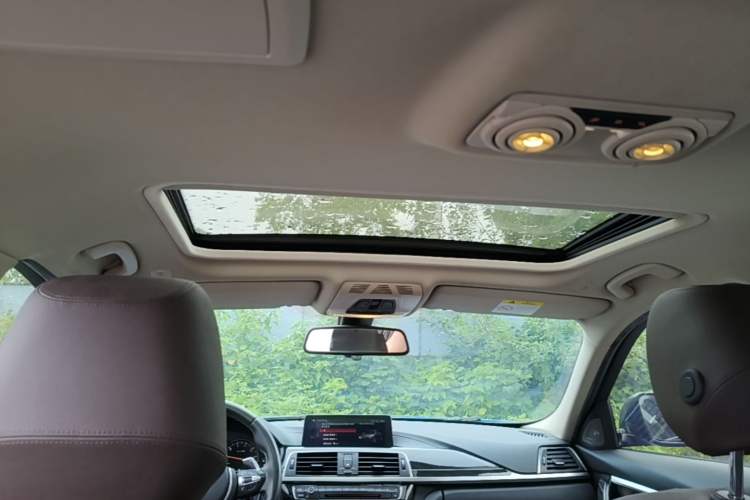 Used BMW 3 Series 2019 320Li M Sport Night Edition Headliner
