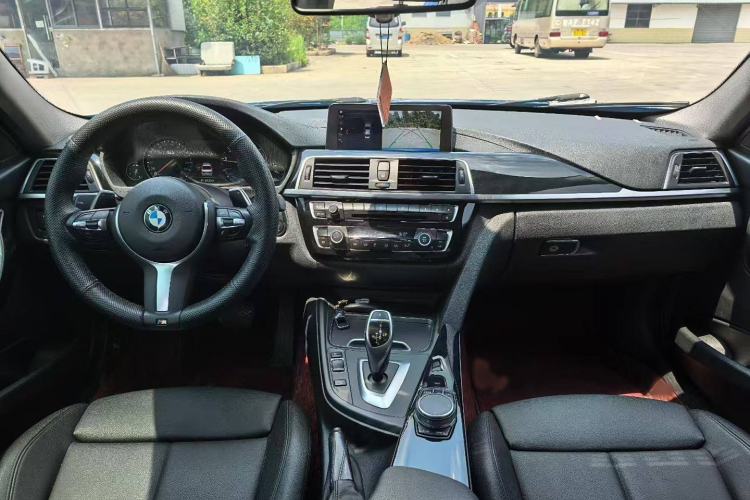 Used BMW 3 Series 2019 320Li M Luxury Package Interior 2