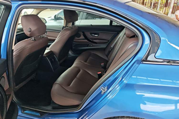 Used BMW 3 Series 2019 320Li M Sport Package Interior 4