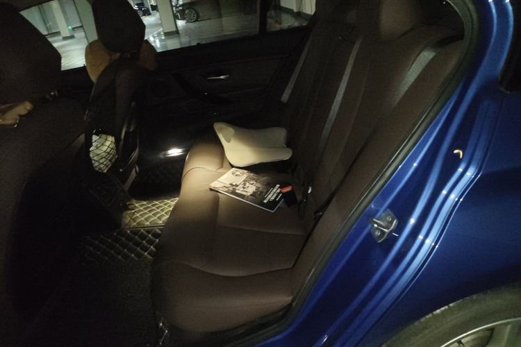 Used BMW 3 Series 2019 320Li M Sport Package Interior 4