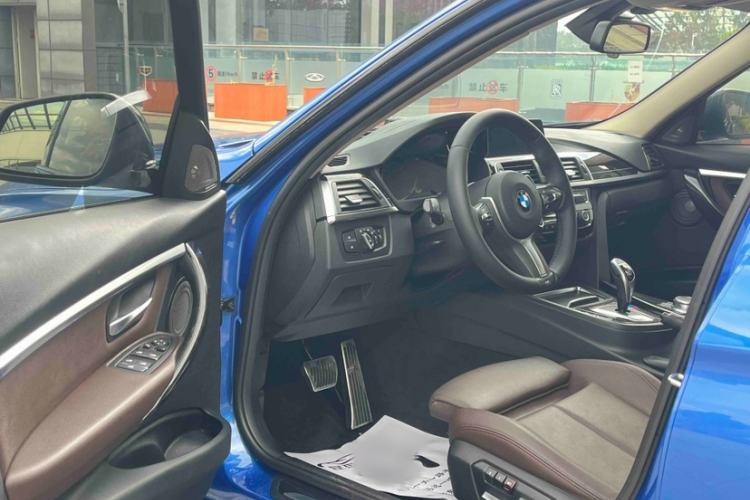 Used BMW 3 Series 2019 320Li M Sport Night Edition Interior 5