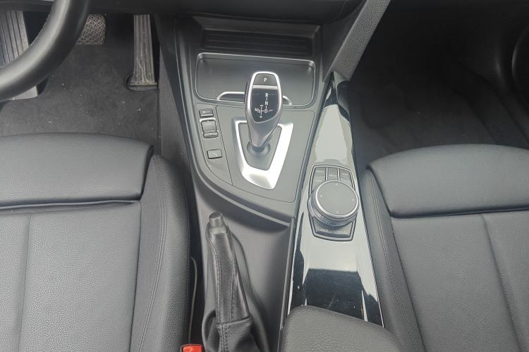 Used BMW 3 Series 2019 320Li M Sport Package Interior 6