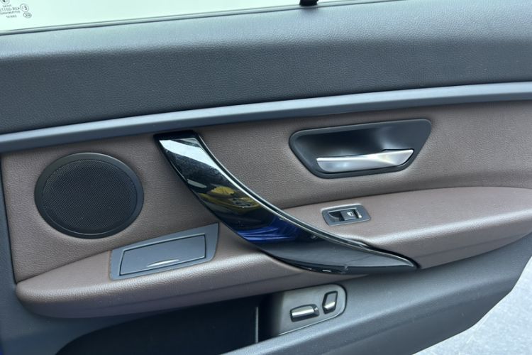 Used BMW 3 Series 2019 320Li M Sport Package Interior 7