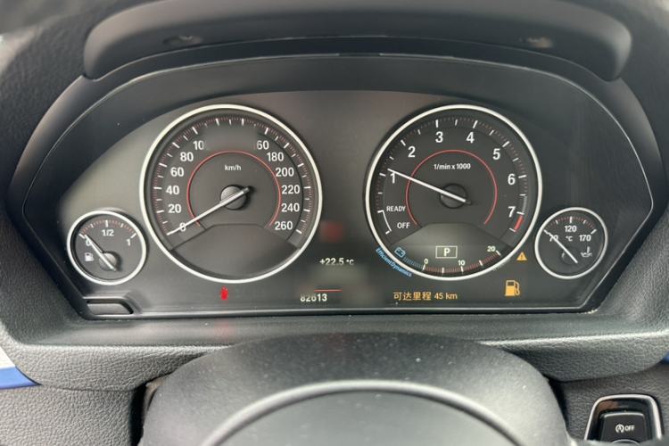Used BMW 3 Series 2019 320i M Sport Package Interior 9