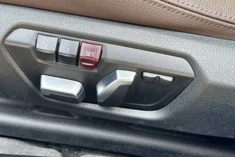 Used BMW 3 Series 2019 320Li M Sport Package Interior 9