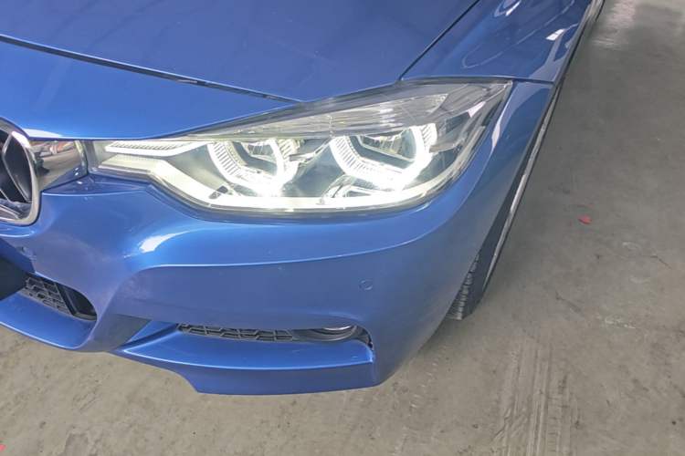 Used BMW 3 Series 2019 320i M Sport Package Left Front Headlight