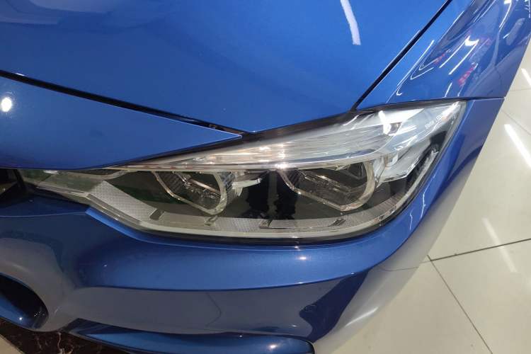 Used BMW 3 Series 2019 320i M Sport Package Left Front Headlight