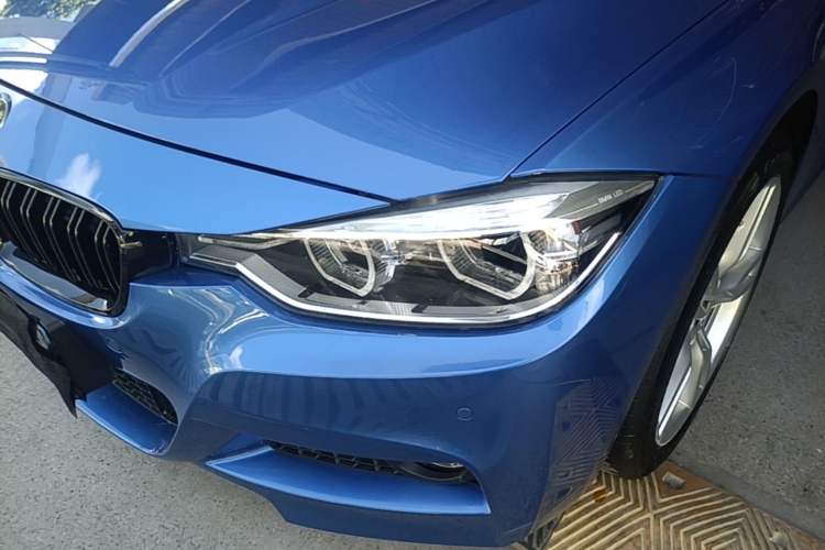 Used BMW 3 Series 2019 320i M Sport Package Left Front Headlight