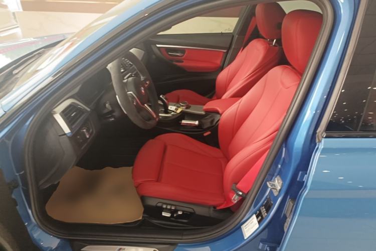 Used BMW 3 Series 2019 320i M Sport Night Edition Left Front Seat