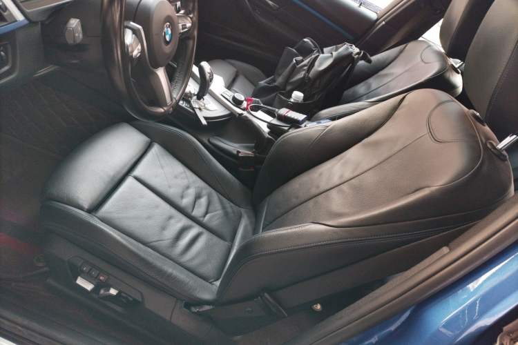 Used BMW 3 Series 2019 320i M Sport Package Left Front Seat