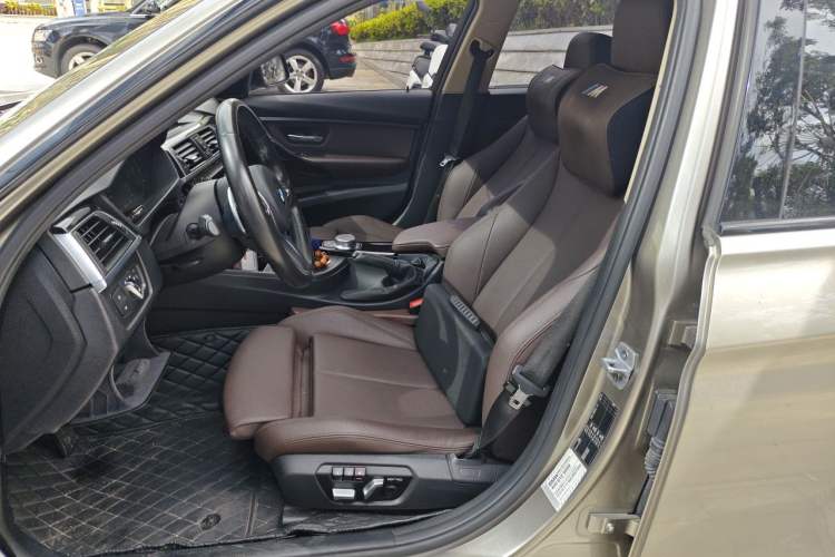 Used BMW 3 Series 2019 320Li M Luxury Package Left Front Seat