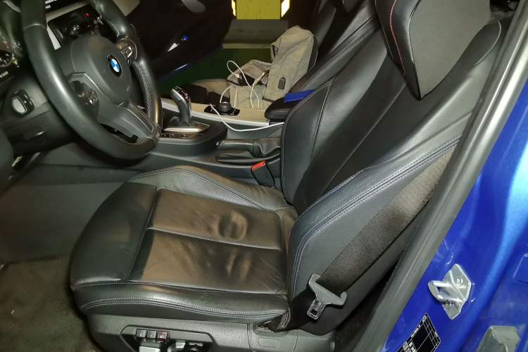 Used BMW 3 Series 2019 320i M Sport Package Left Front Seat