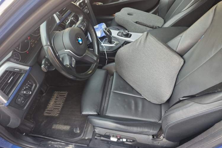 Used BMW 3 Series 2019 320i M Sport Package Left Front Seat
